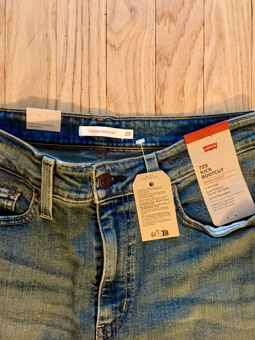 Levi's 725 Kick Boot Jeans